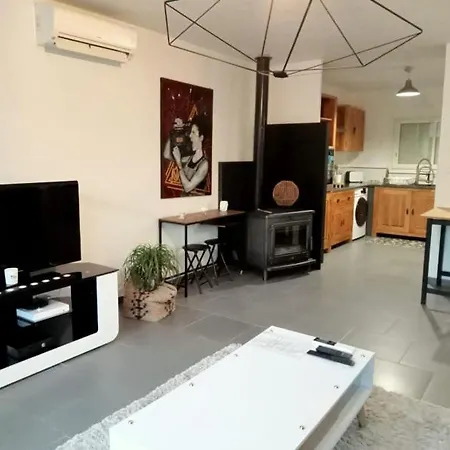 Holiday home La Maison Du Soleil & Du Sourire Nimes