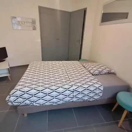 بيت للعطل La Maison Du Soleil & Du Sourire