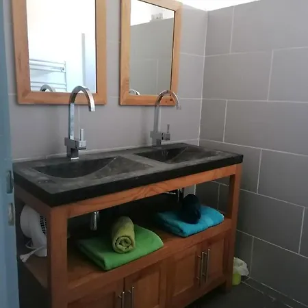 Holiday home La Maison Du Soleil & Du Sourire Nimes